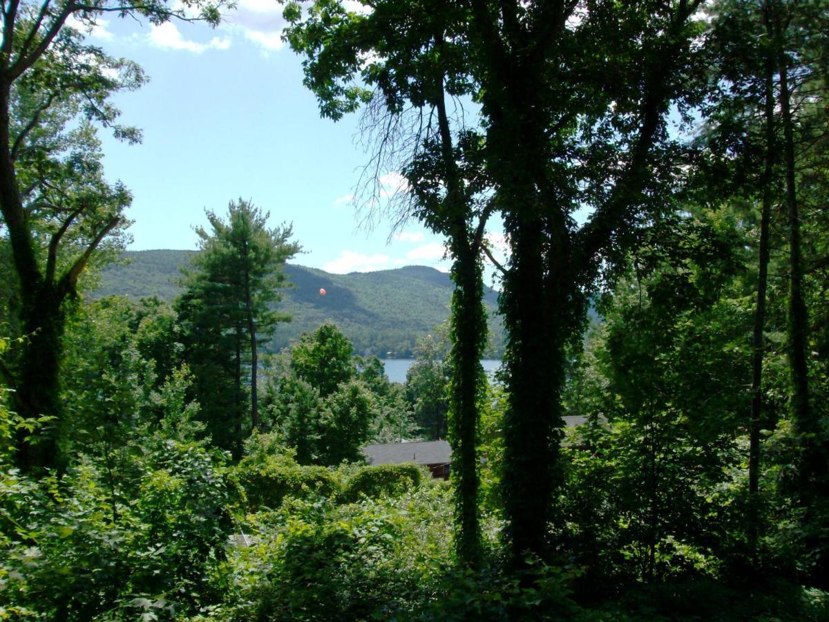 Boulders Resort Lake George Buitenkant foto